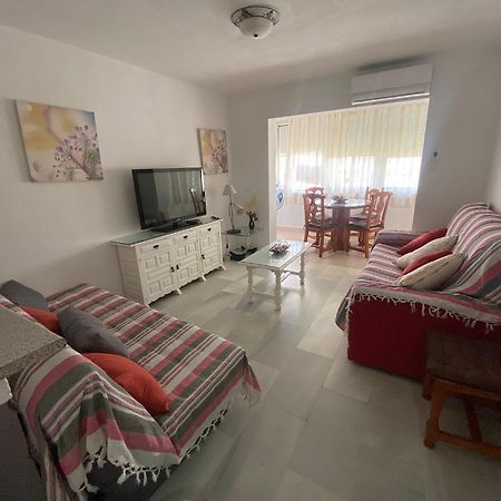 Apto. Urbanización Laguna Beach, 1ª línea de playa Torrox Exterior foto